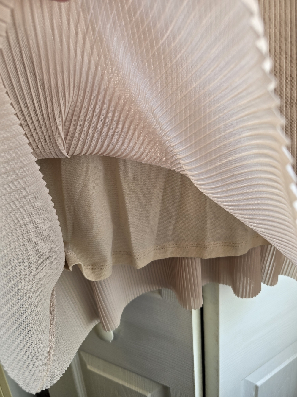 Women’s Pleated Jewel-Neck Blouse in Cream - Picture 4 of 5